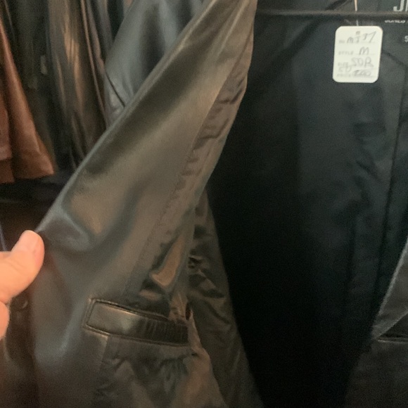 JNY LEATHER JACKET, JONES NEW YORK - Picture 5 of 5